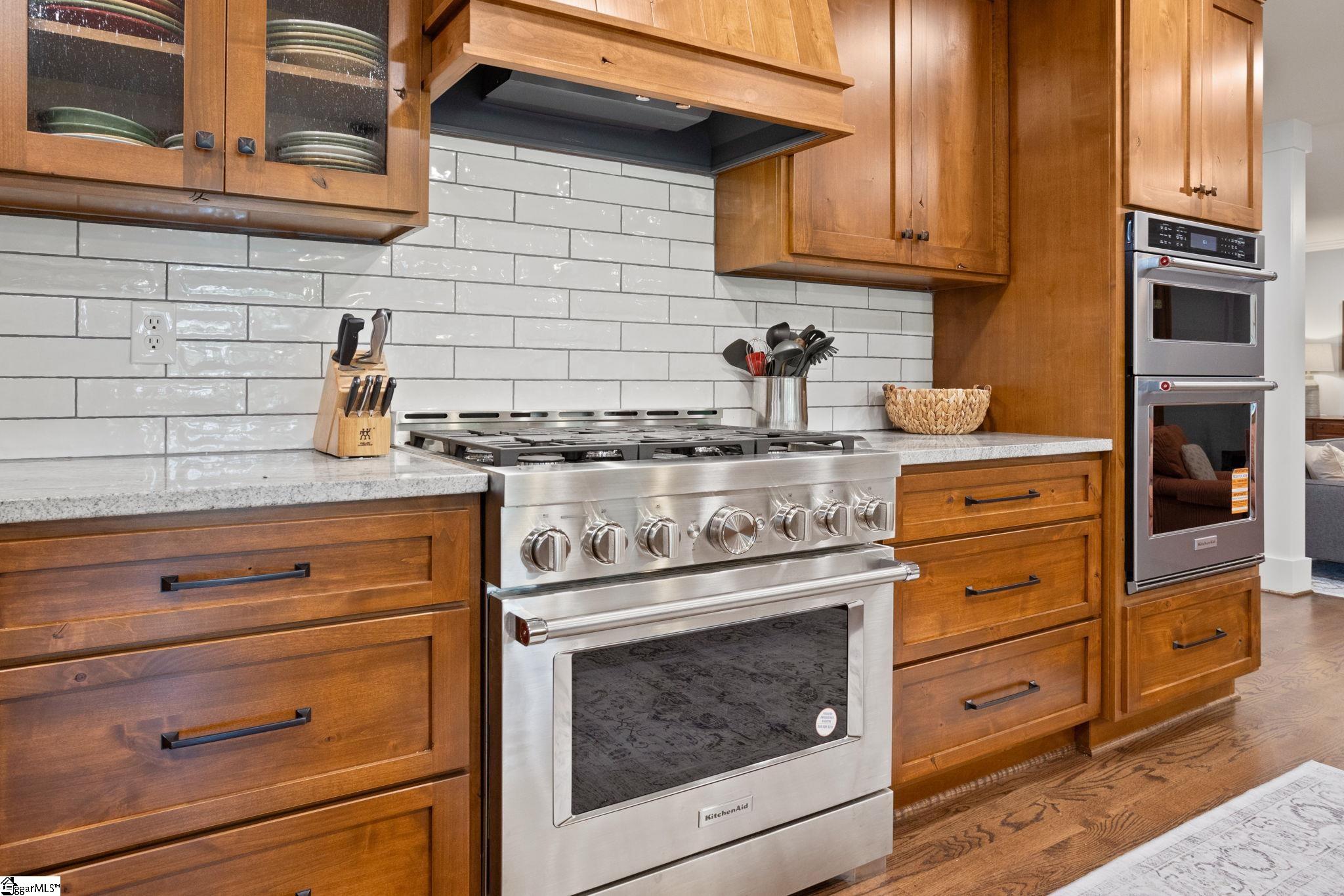 Greenville, South Carolina 29617, United States, 5 Bedrooms Bedrooms, ,4 BathroomsBathrooms,Residential,Active,146644