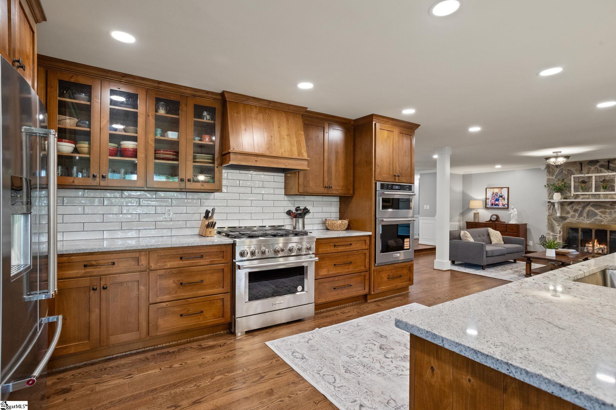 Greenville, South Carolina 29617, United States, 5 Bedrooms Bedrooms, ,4 BathroomsBathrooms,Residential,Active,146644