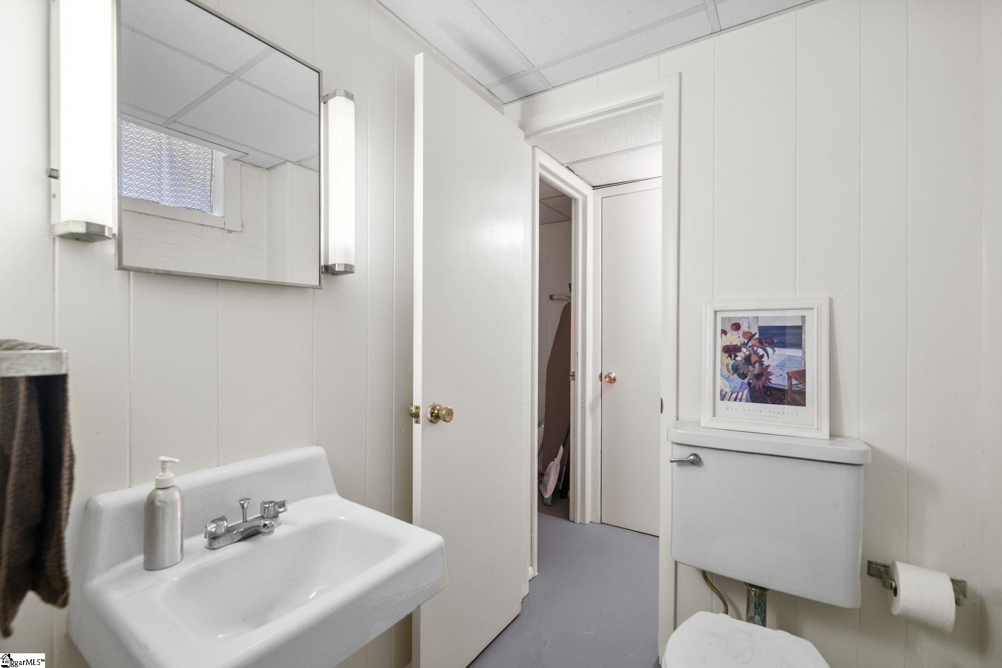 Greer, South Carolina 29650, United States, 4 Bedrooms Bedrooms, ,4 BathroomsBathrooms,Residential,Active,138060