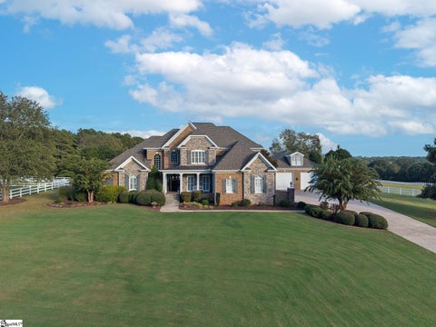 Photo of 103 Ivy Trail, Williamston, SC 29697 (MLS # 1605998)