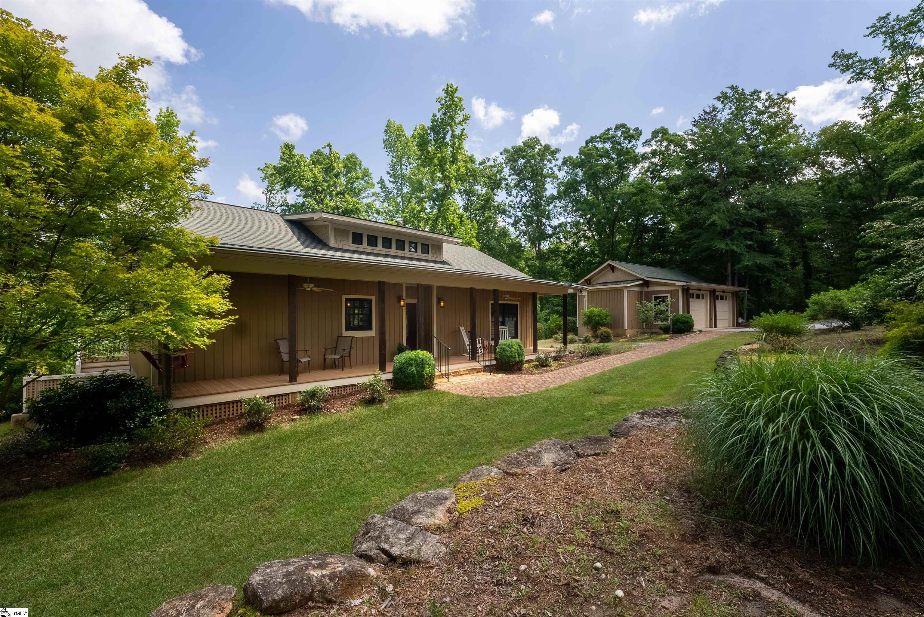 Laurens, South Carolina, 29360, United States, 5 Bedrooms Bedrooms, ,5 BathroomsBathrooms,Residential,Active,1996301