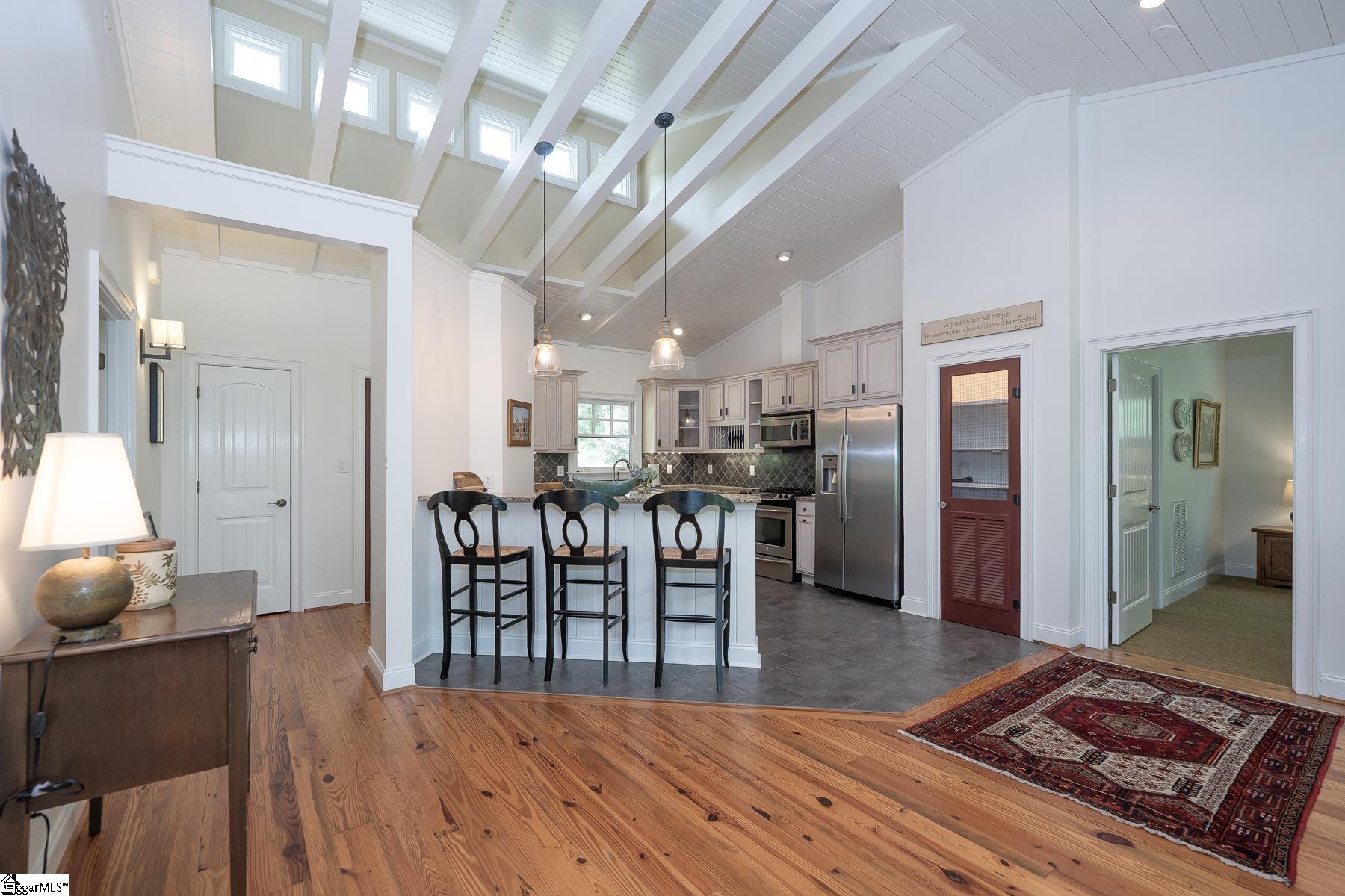 Laurens, South Carolina, 29360, United States, 5 Bedrooms Bedrooms, ,5 BathroomsBathrooms,Residential,Active,1996301