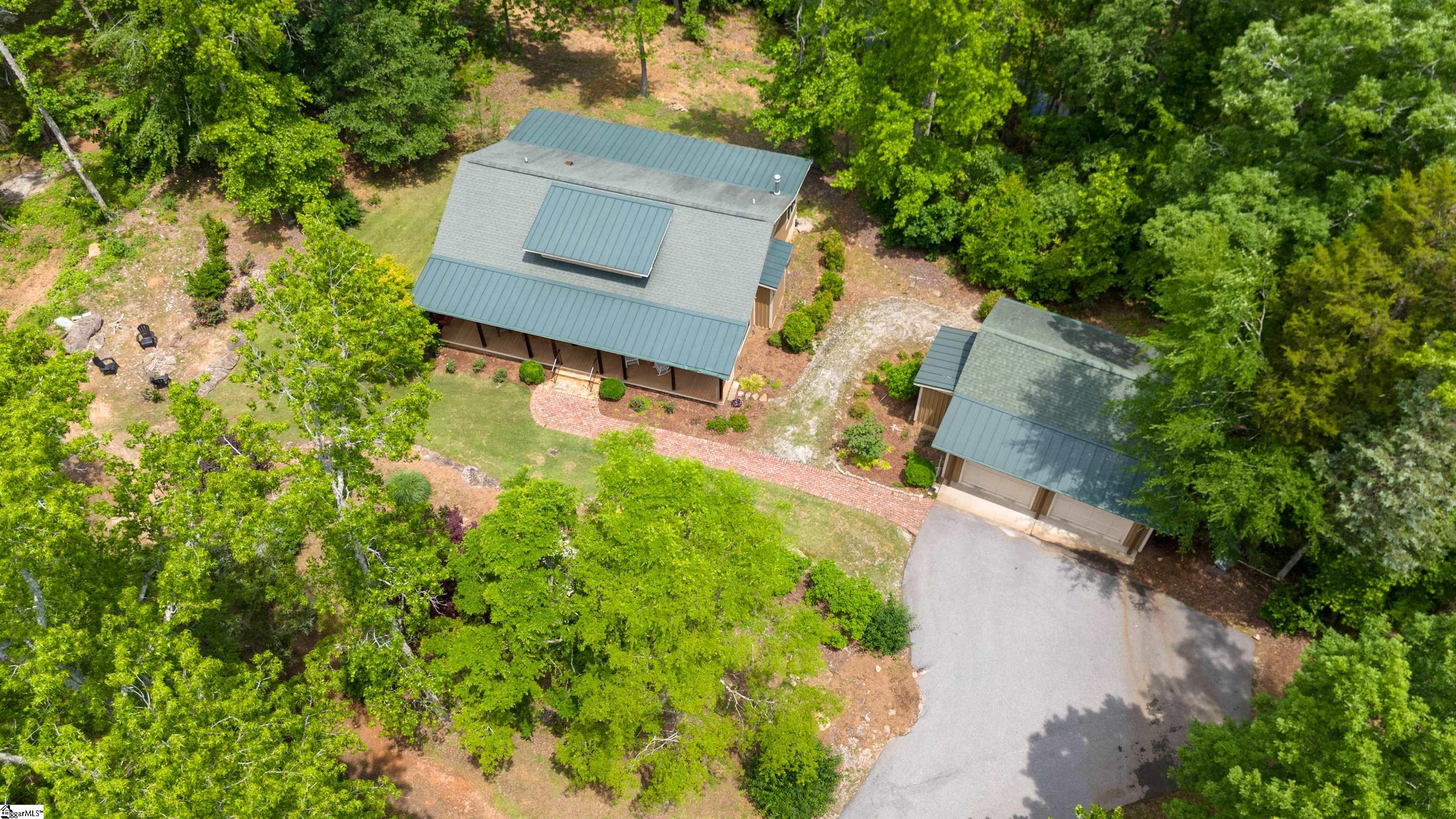 Laurens, South Carolina, 29360, United States, 5 Bedrooms Bedrooms, ,5 BathroomsBathrooms,Residential,Active,1996301