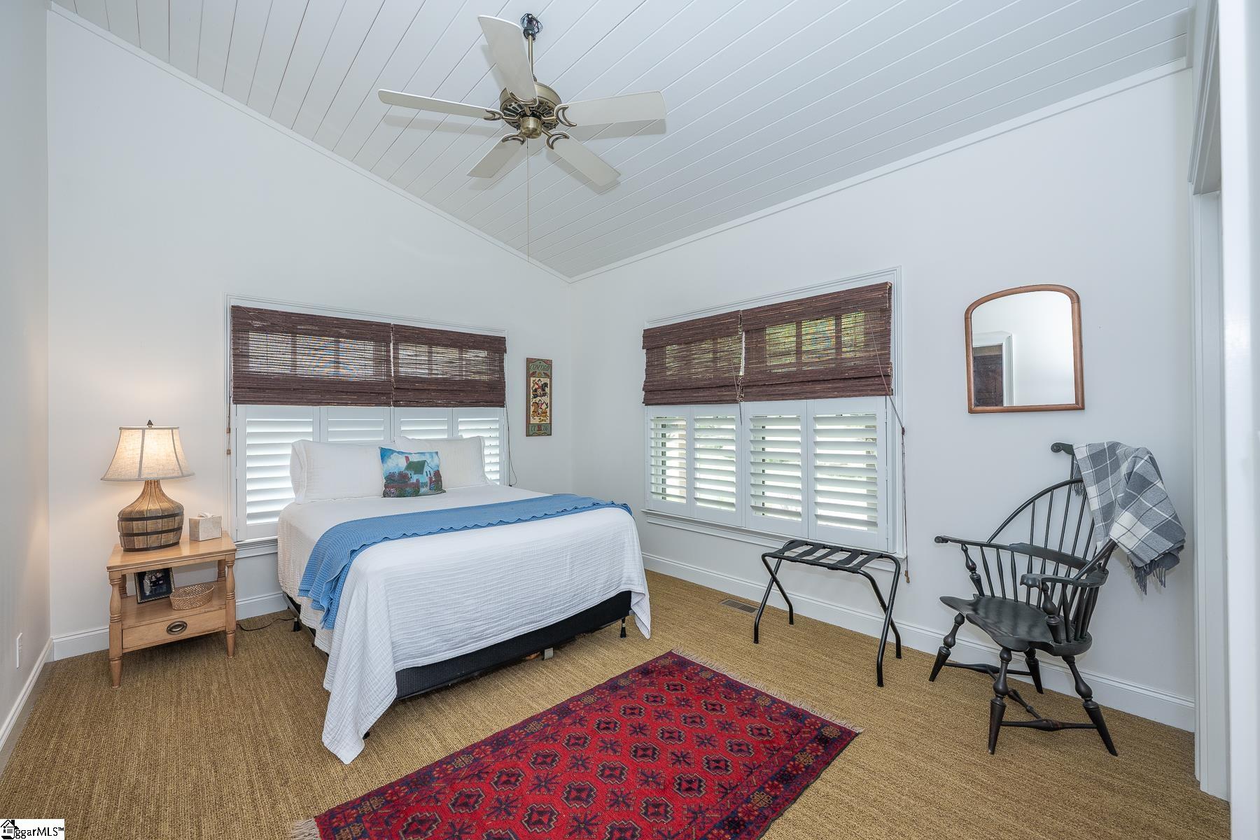 Laurens, South Carolina, 29360, United States, 5 Bedrooms Bedrooms, ,5 BathroomsBathrooms,Residential,Active,1996301