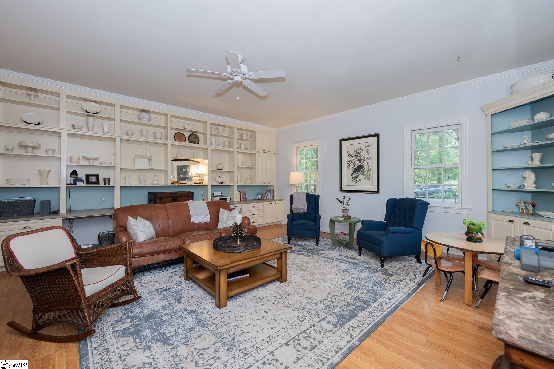 Laurens, South Carolina, 29360, United States, 5 Bedrooms Bedrooms, ,5 BathroomsBathrooms,Residential,Active,1996301