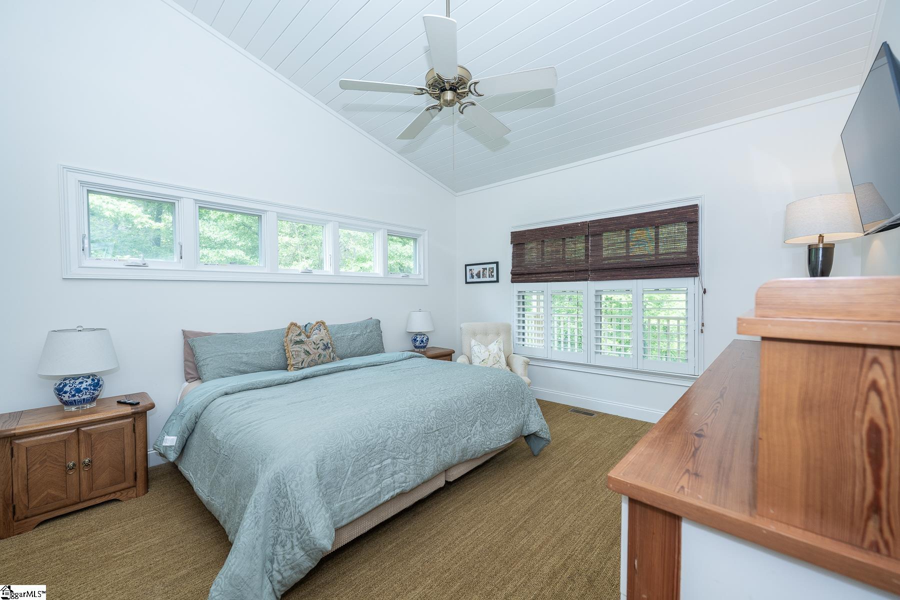 Laurens, South Carolina, 29360, United States, 5 Bedrooms Bedrooms, ,5 BathroomsBathrooms,Residential,Active,1996301