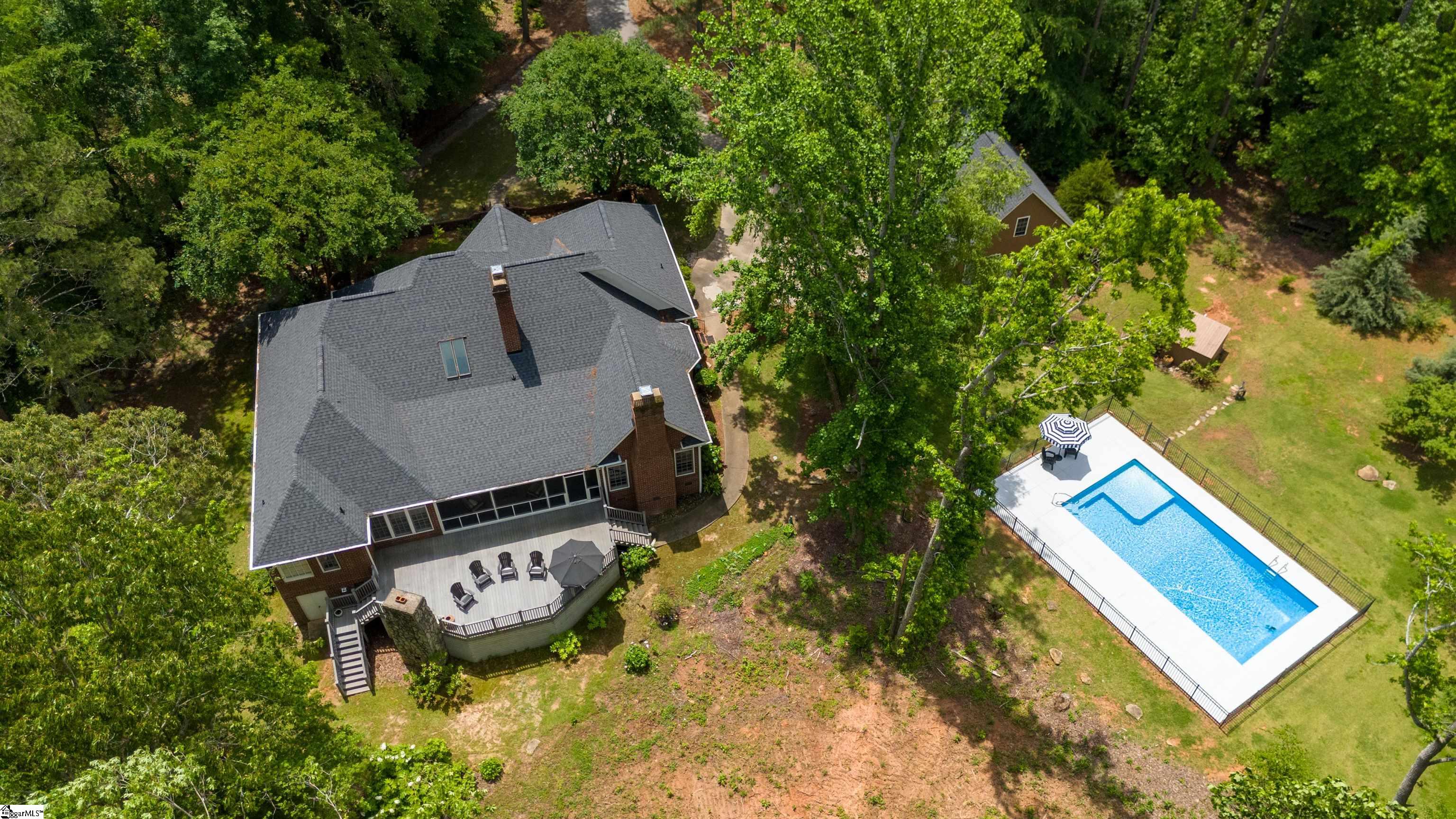 Laurens, South Carolina, 29360, United States, 5 Bedrooms Bedrooms, ,5 BathroomsBathrooms,Residential,Active,1996301
