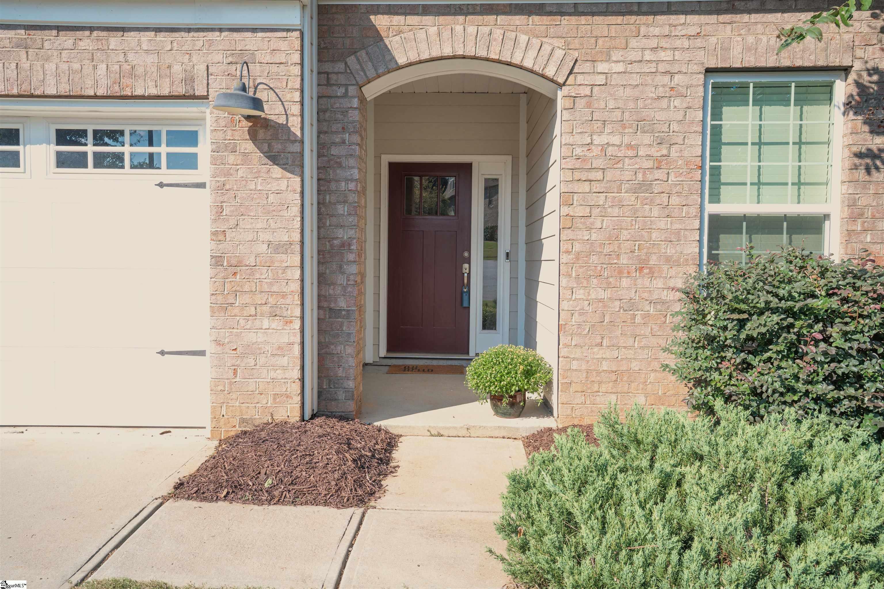 309 Delphine Court