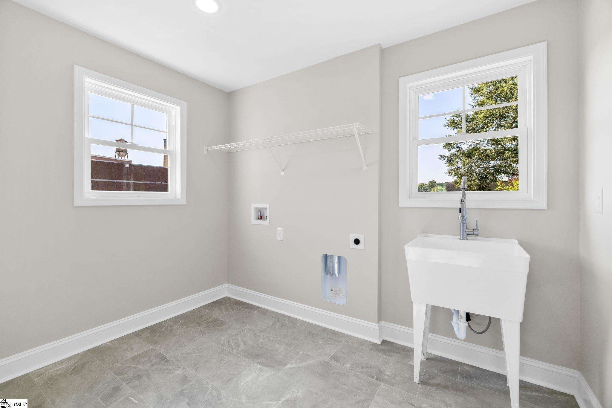 Greer, South Carolina 29650, United States, 3 Bedrooms Bedrooms, ,3 BathroomsBathrooms,Residential,Active,214979