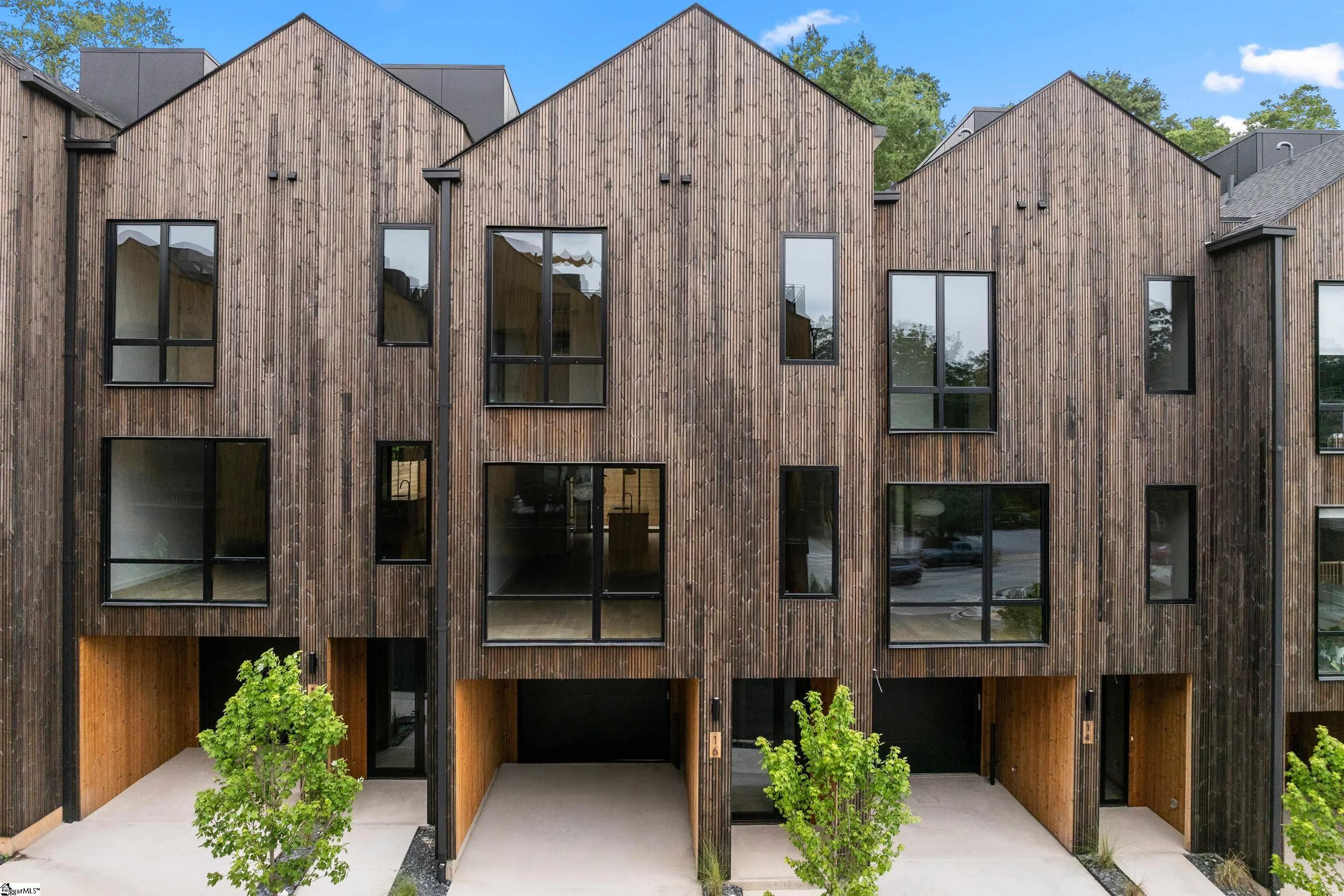 16 Nordic Lane