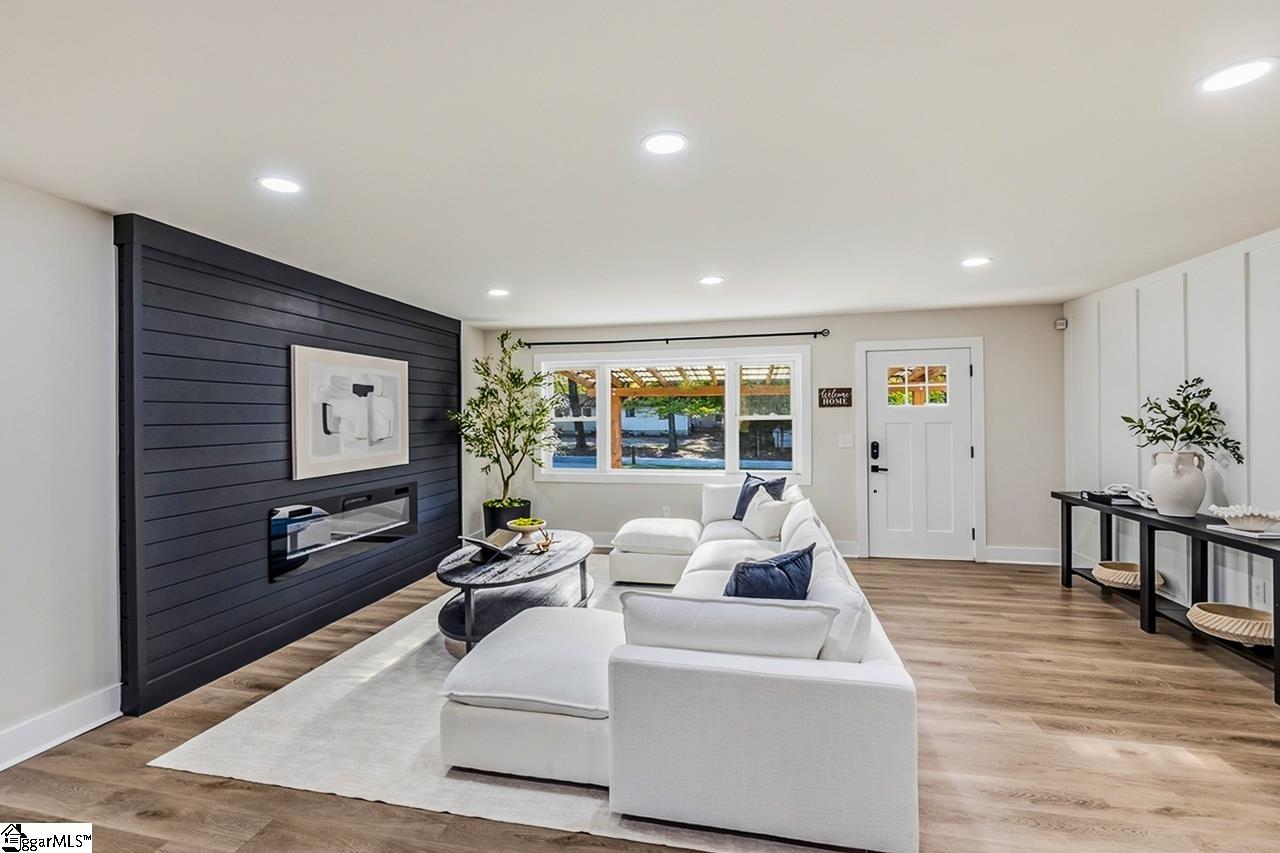 303 Watson Road