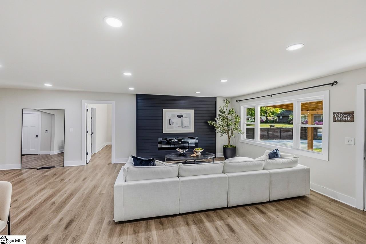 303 Watson Road