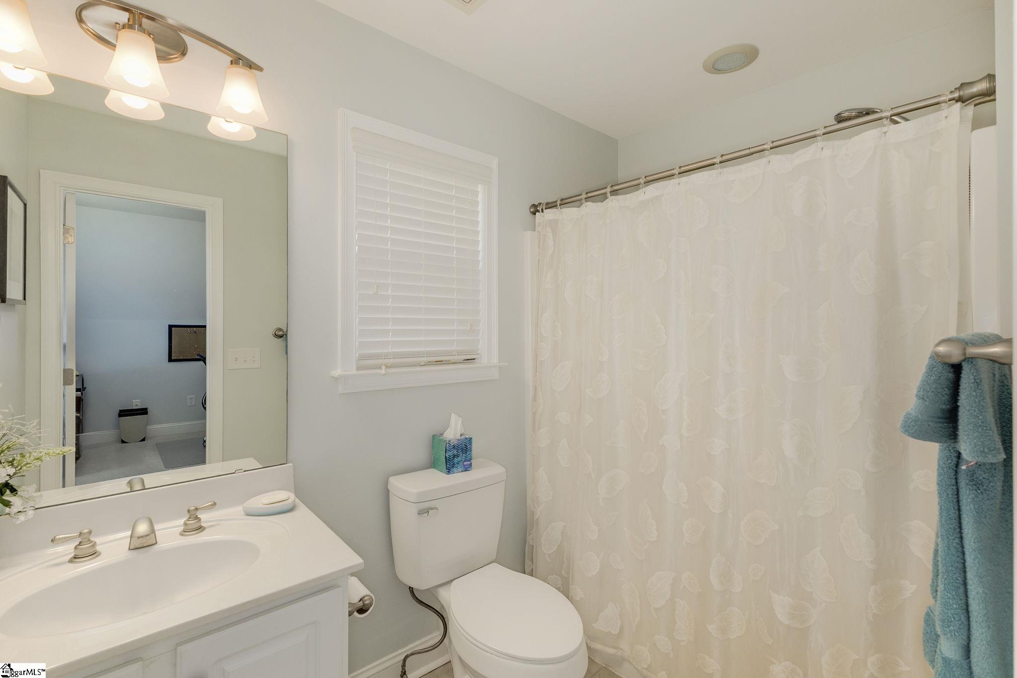 Greer, South Carolina 29650, United States, 3 Bedrooms Bedrooms, ,3 BathroomsBathrooms,Residential,Contingent,78970