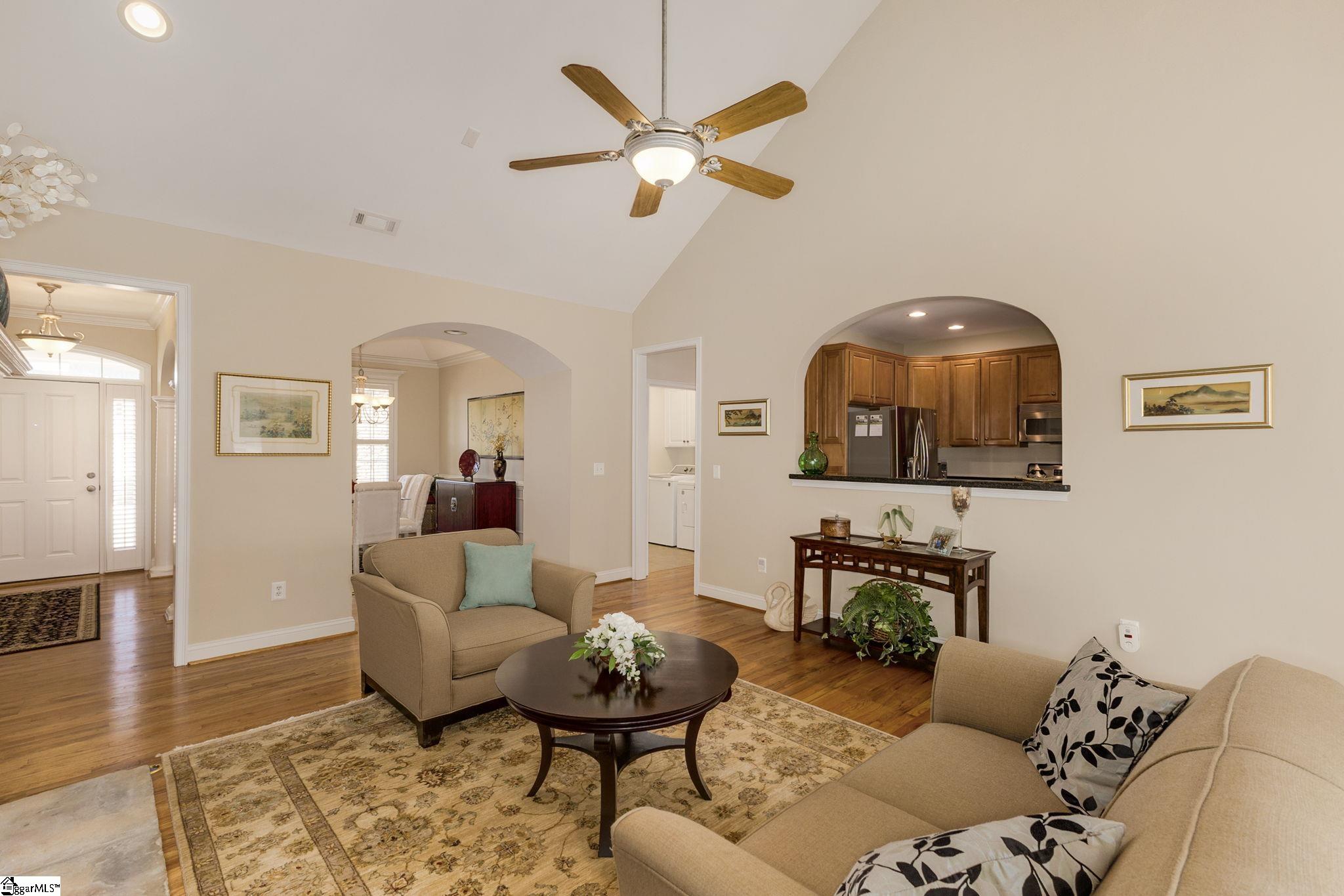 Greer, South Carolina 29650, United States, 3 Bedrooms Bedrooms, ,3 BathroomsBathrooms,Residential,Contingent,78970