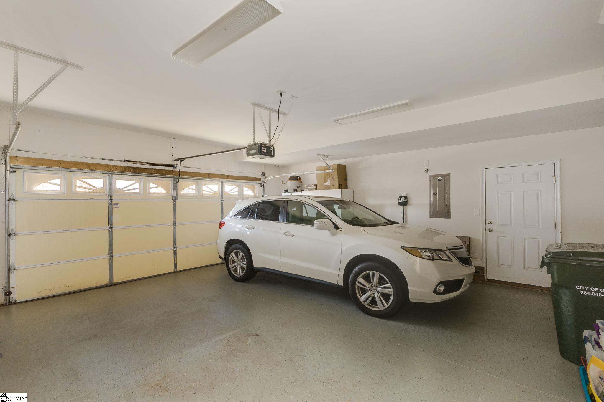 Greer, South Carolina 29650, United States, 3 Bedrooms Bedrooms, ,3 BathroomsBathrooms,Residential,Contingent,78970