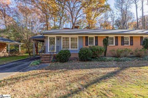 Photo of 1 B Heritage Court, Greenville, SC 29615 (MLS # 1575168)