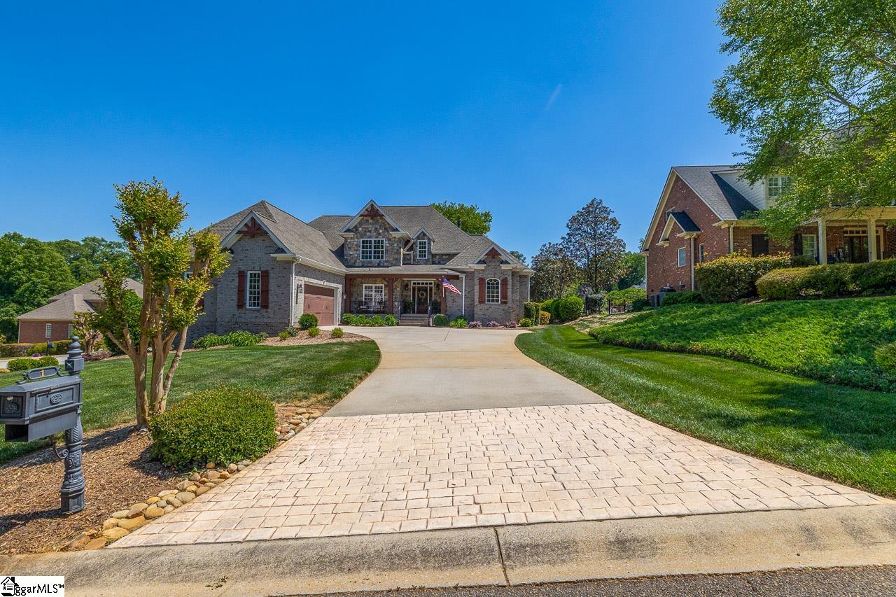 1 Riverbanks Court
