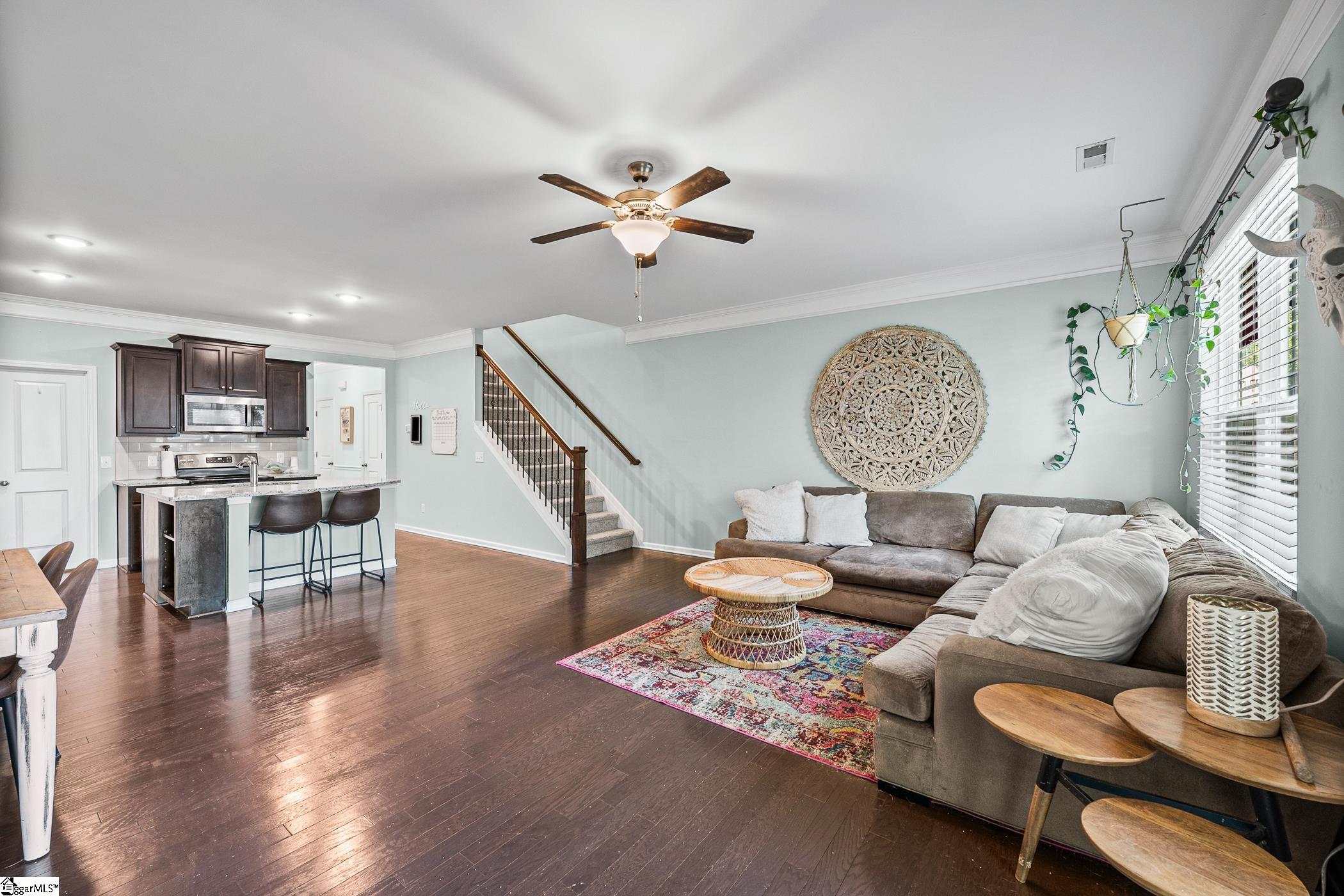 Real Estate Search 1 827 Appleby Drive