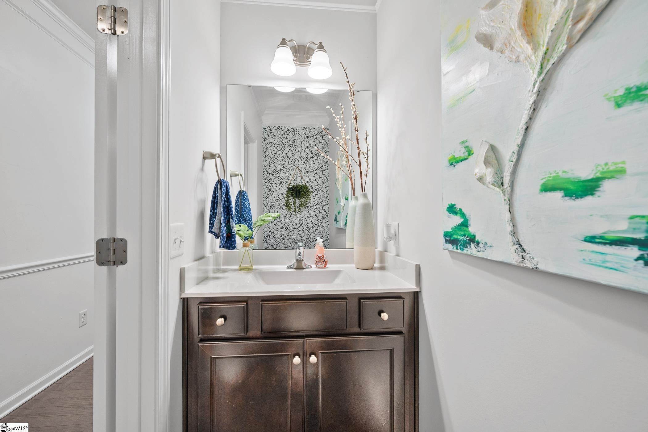 Real Estate Search 4 827 Appleby Drive