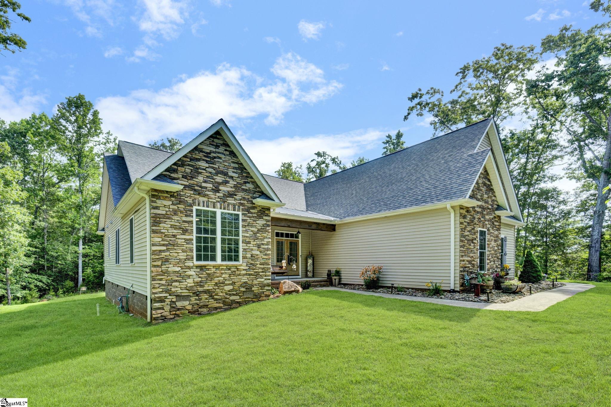 547 Lawrence Bridge Road