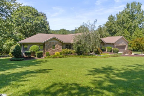 Photo of 19 Crown Ridge Road, Travelers Rest, SC 29690 (MLS # 1603697)