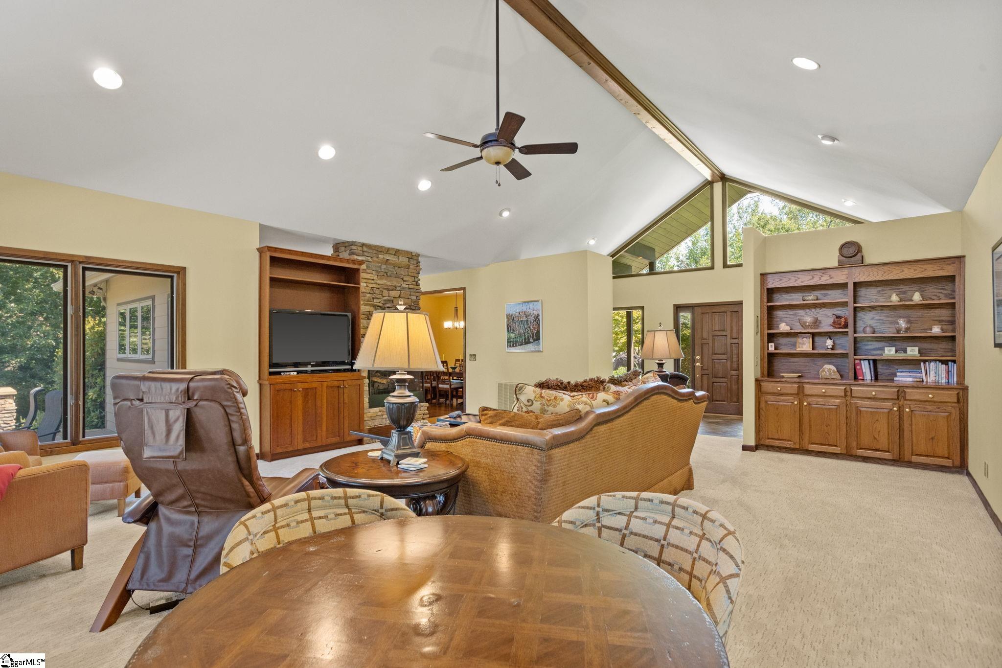 19 Crown Ridge Road
