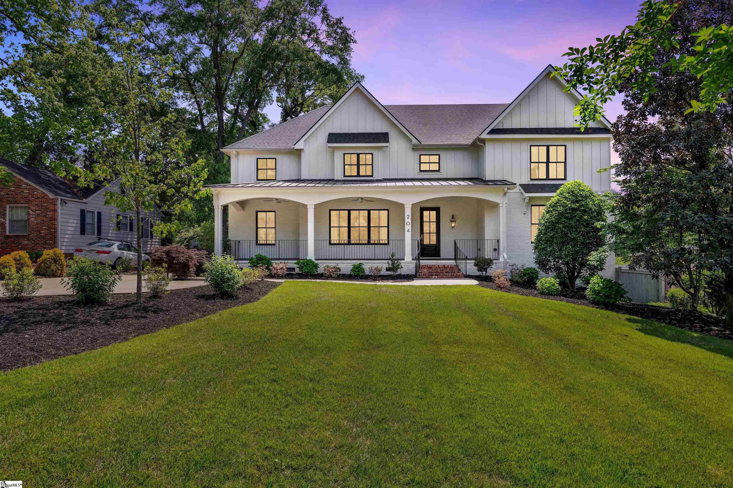 204 Sunset Drive