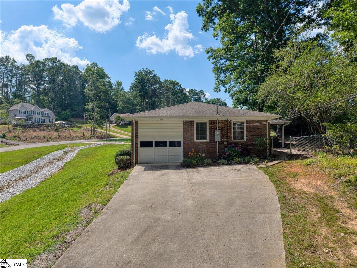 223 Meadow Lane