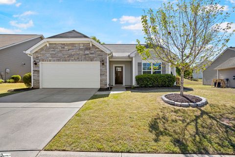 Photo of 302 Gibby Lane, Simpsonville, SC 29681 (MLS # 1589256)