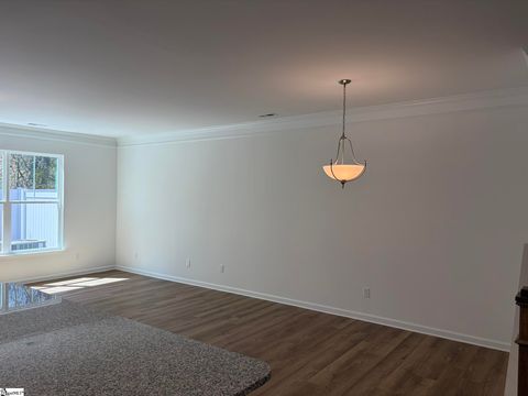 Tiny photo for 613 Autumn Lake Road, Simpsonville, SC 29681 (MLS # 1584773)
