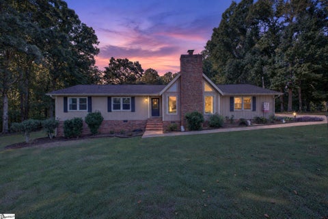 Photo of 378 Deerfield Drive, Laurens, SC 29360 (MLS # 1606828)