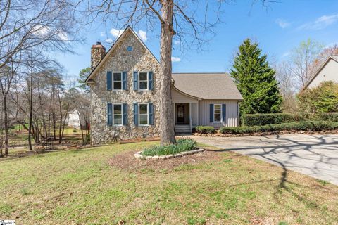Photo of 302 Golf View Lane, Greenville, SC 29609 (MLS # 1584509)