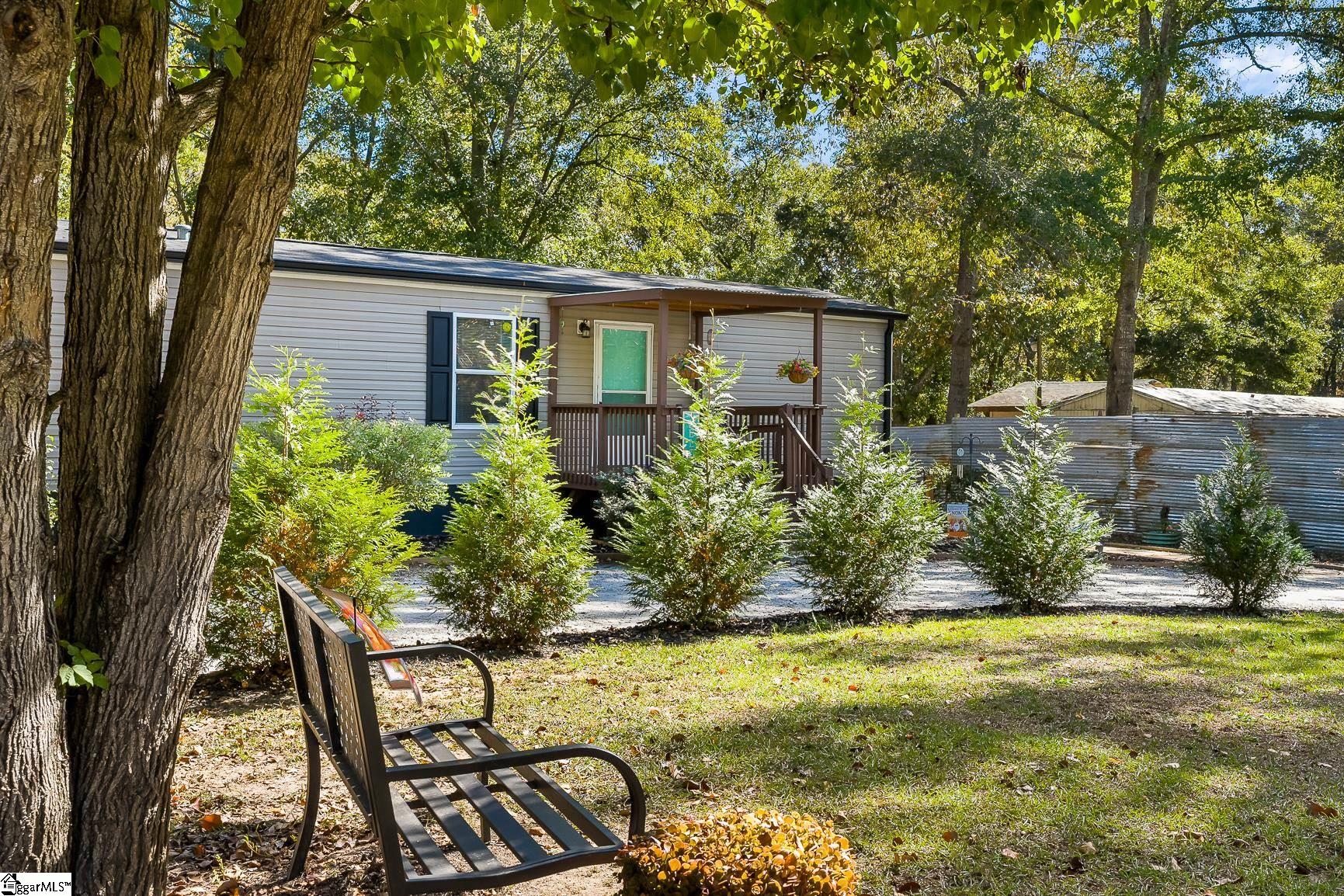 1010 Country Creek
