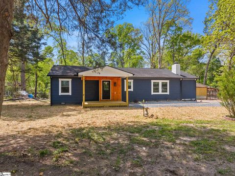 Photo of 175 Hub Greer Road, Chesnee, SC 29323 (MLS # 1588091)