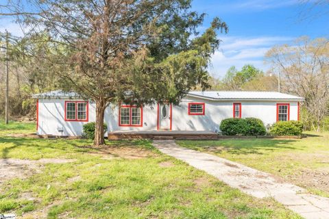 Photo of 105 Dyar Drive, Anderson, SC 29621 (MLS # 1586244)