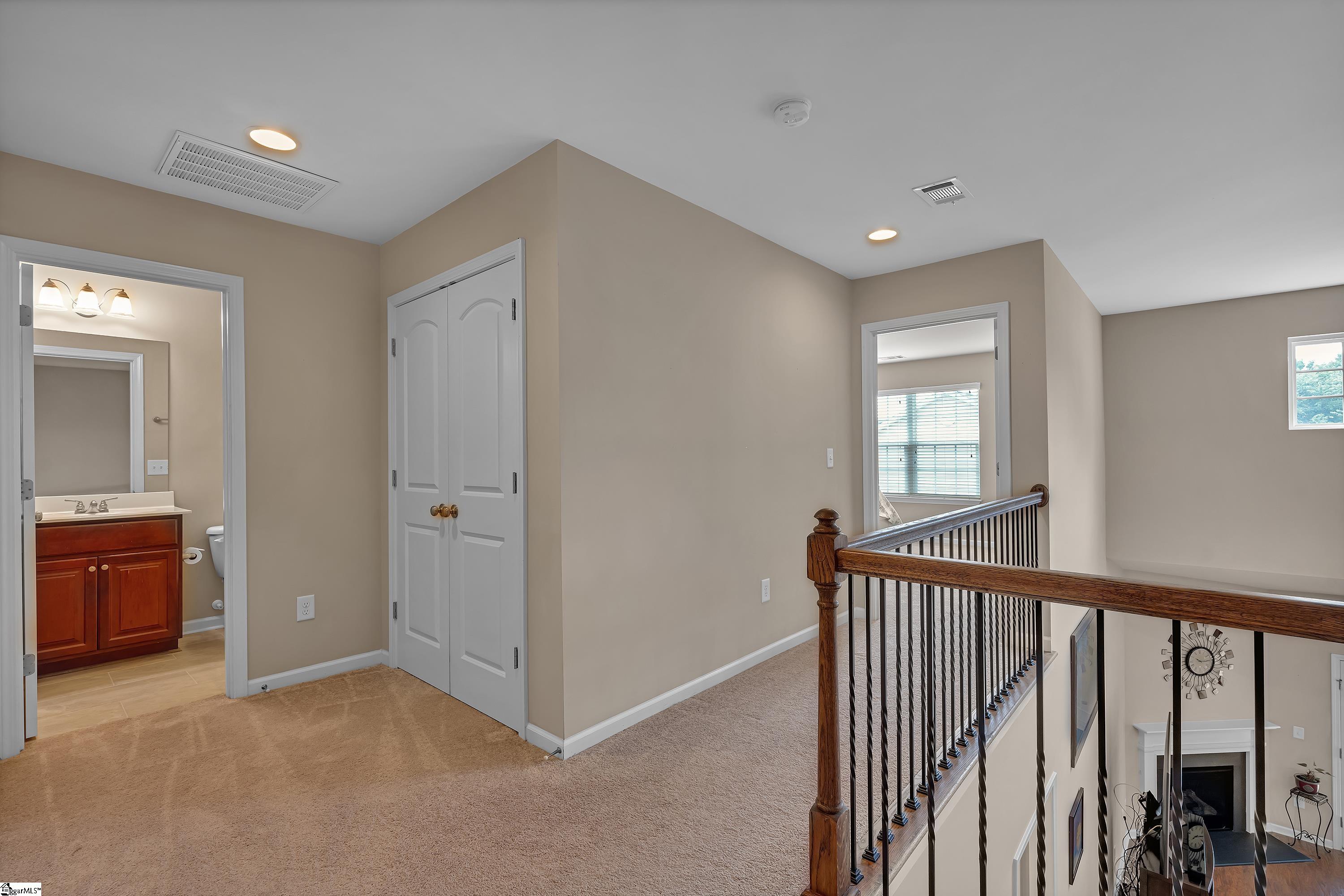 Simpsonville, South Carolina 29681, United States, 3 Bedrooms Bedrooms, ,3 BathroomsBathrooms,Residential,Active,172190