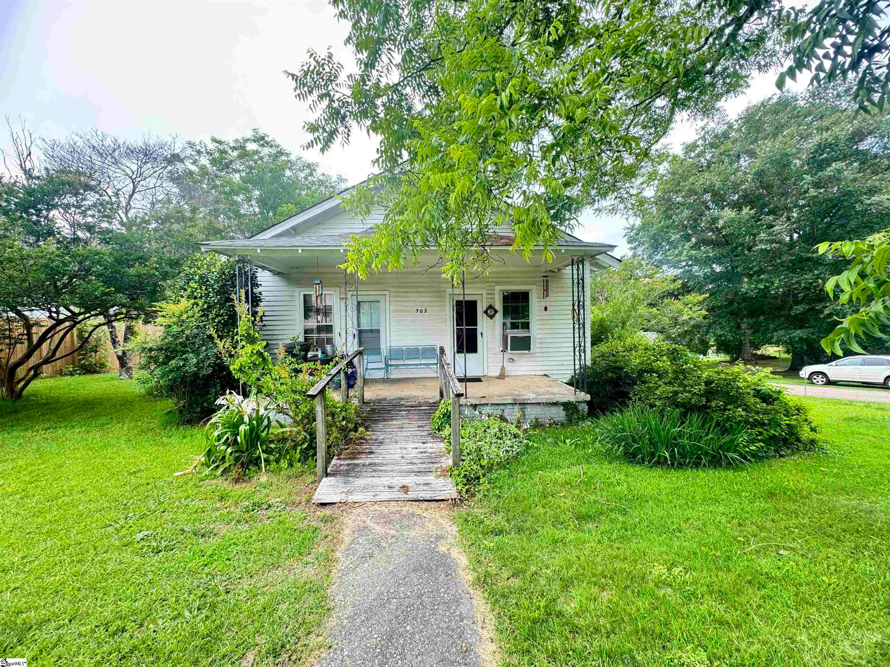 502 N Church Street, Central, SC, 29630