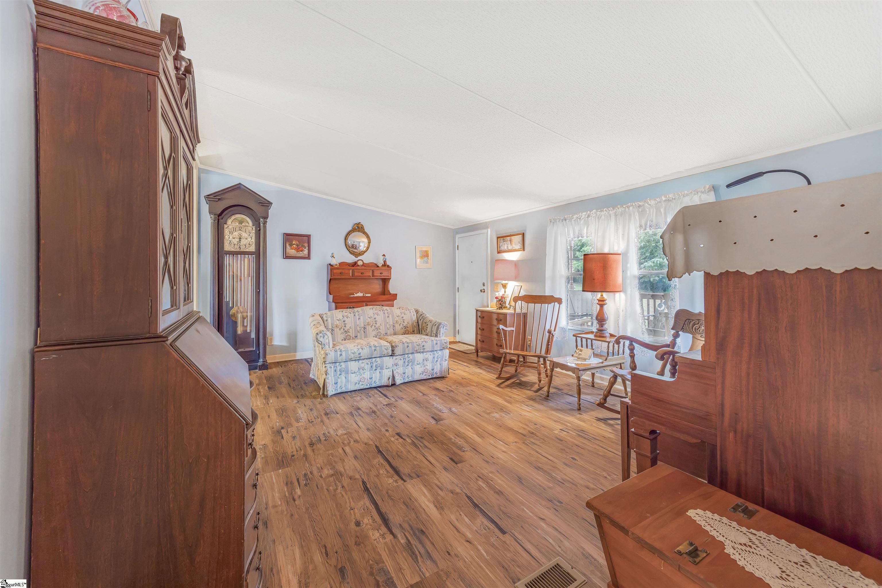 177 Farmers Hill Road