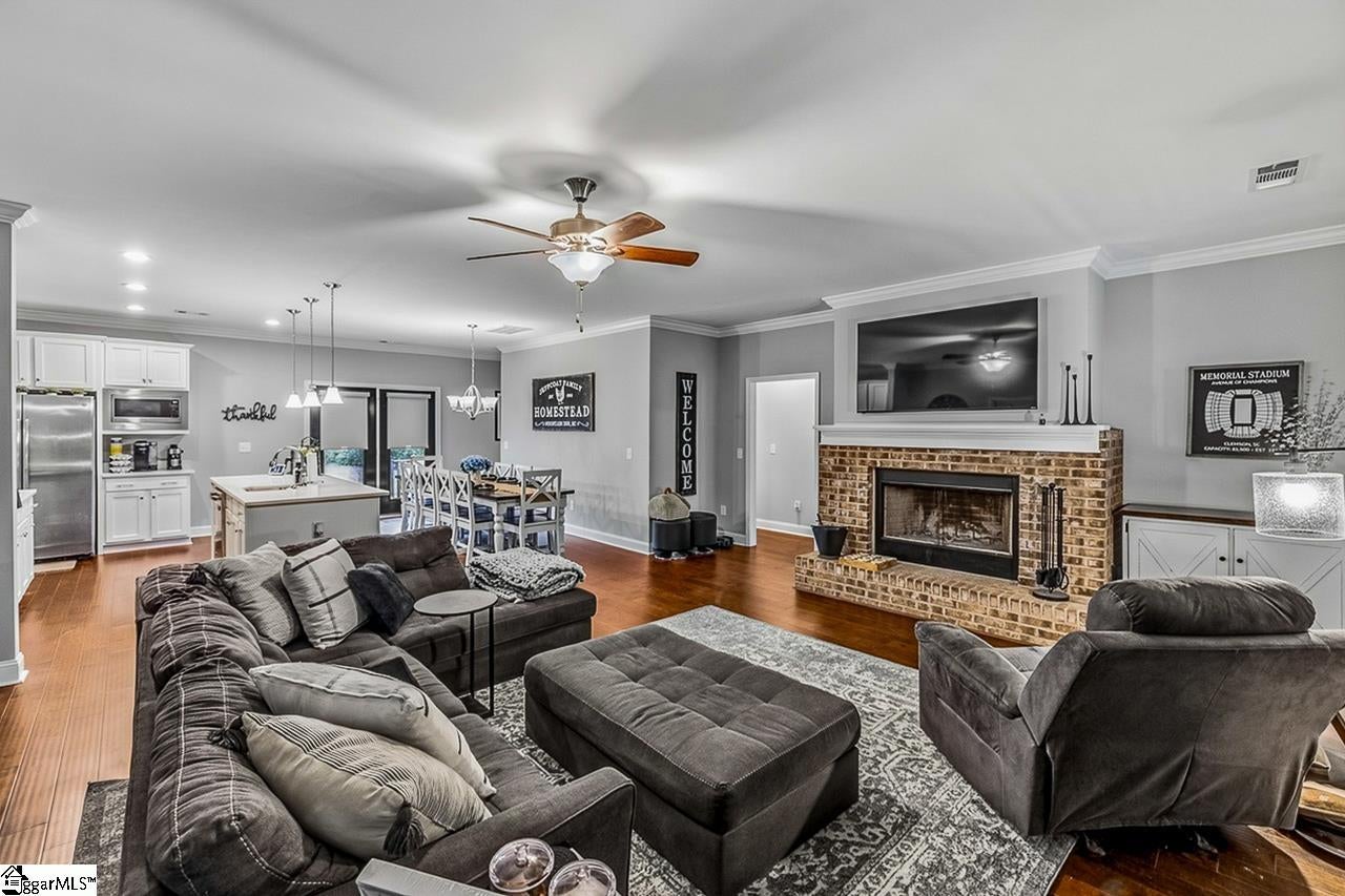 114 Tall Pines Road