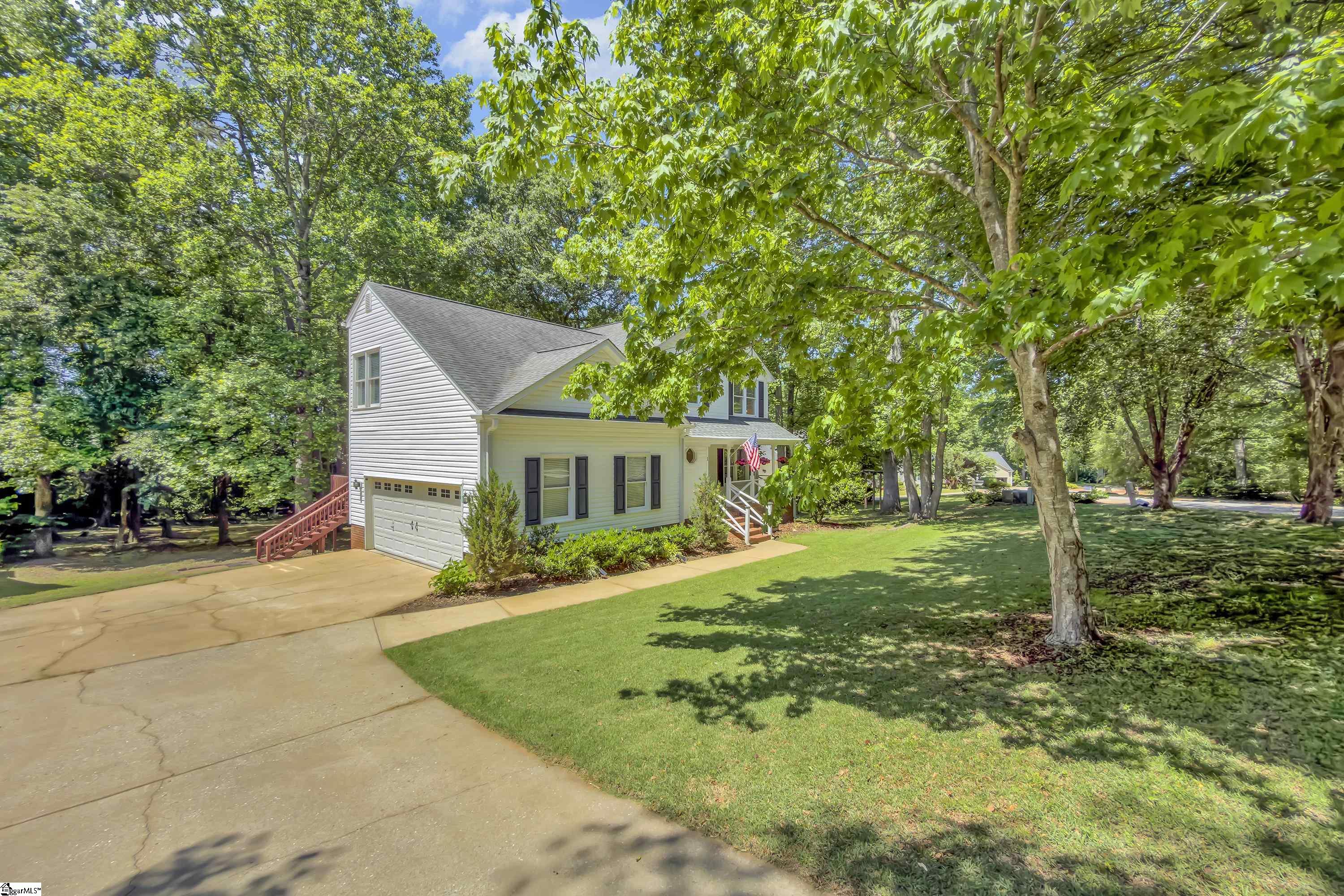 1 Indian Laurel Court