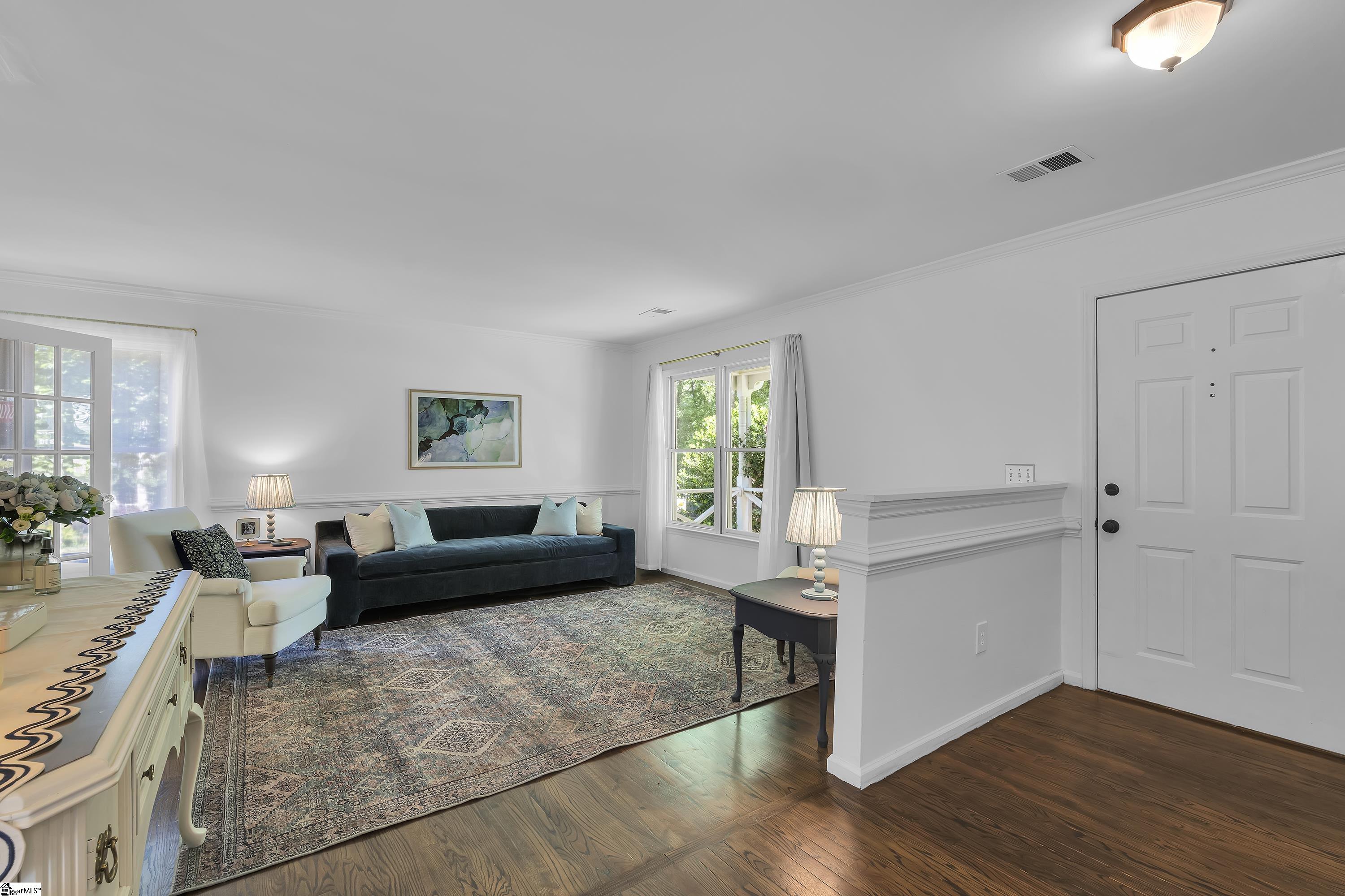 1 Indian Laurel Court