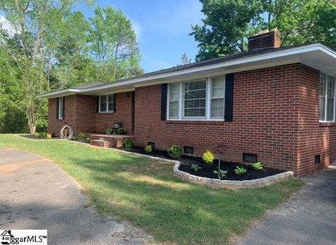Photo of 1071 Bethel Church Road, Laurens, SC 29360 (MLS # 1603312)