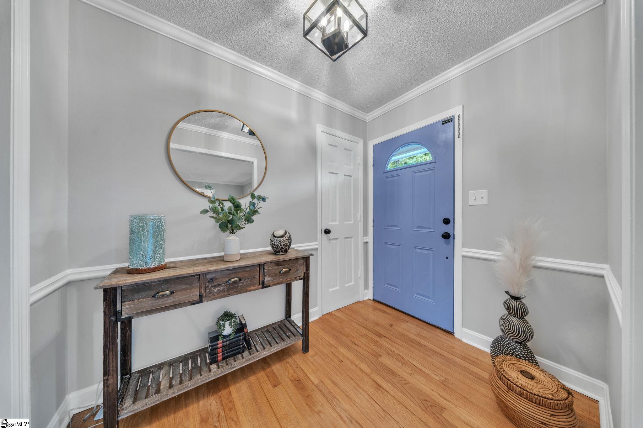 5016 Maplewood Drive