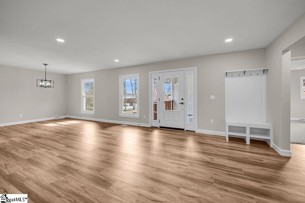 11 Confederate Circle