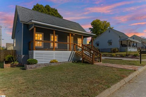 Photo of 18 Hatch Street, Greenville, SC 29611 (MLS # 1586300)