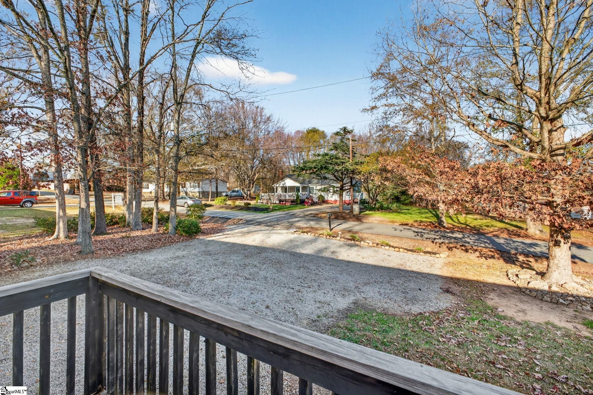 Taylors, South Carolina 29687, United States, 4 Bedrooms Bedrooms, ,2 BathroomsBathrooms,Residential,Active,256516