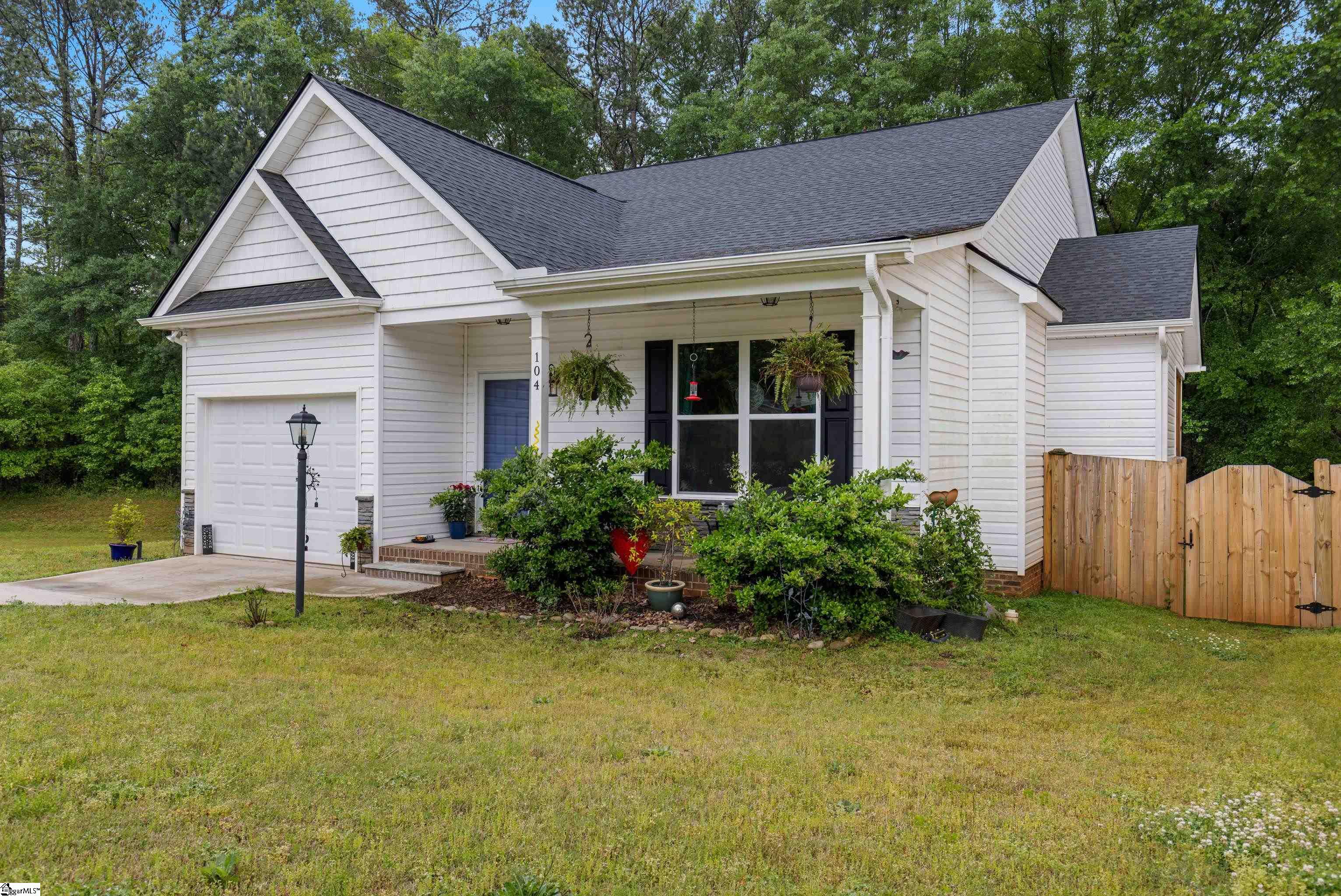 104 Colonial Court