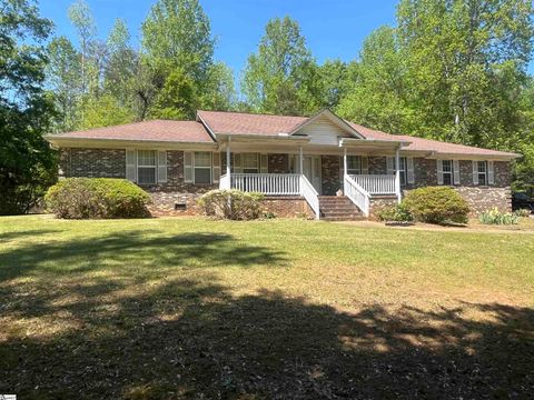 Photo of 100 Wolf Run Drive, Greenville, SC 29681 (MLS # 1588222)