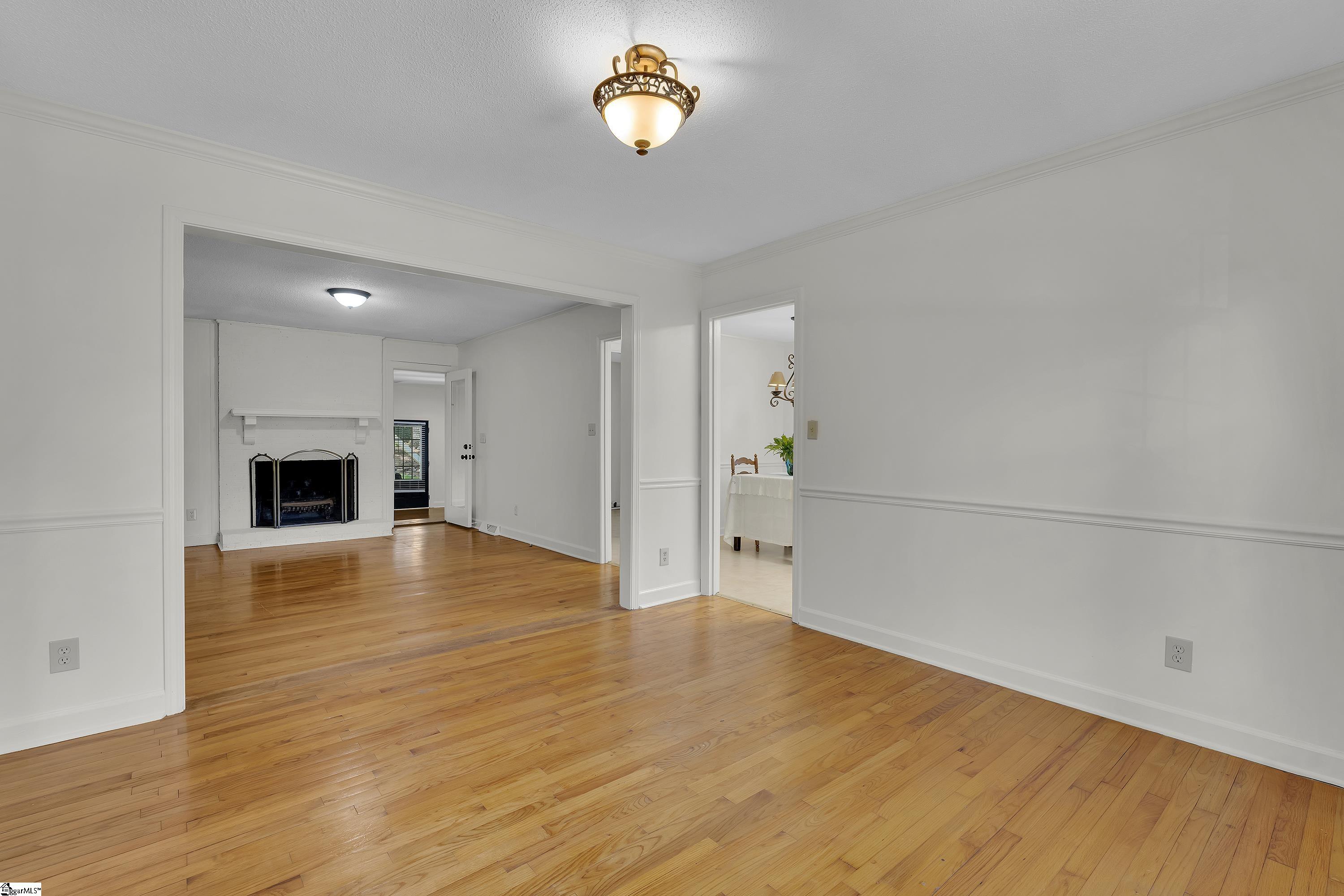 4954 Vineyard Lane