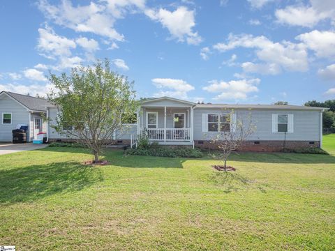 225 Cannon Ball Run Campobello SC 29322